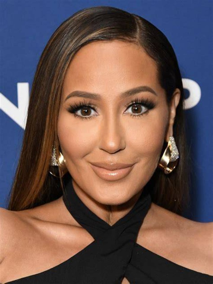 Adrienne Bailon Bra Size, Age, Weight, Height, Measurements