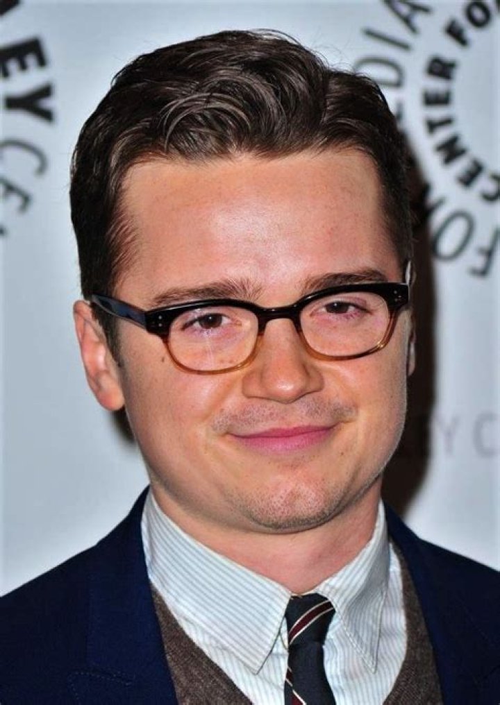 Dan Byrd Net Worth