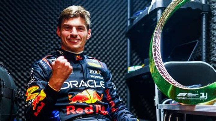 Max Verstappen height: How tall is Max Verstappen? How much does Max Verstappen weigh? 1 Does Max Verstappen