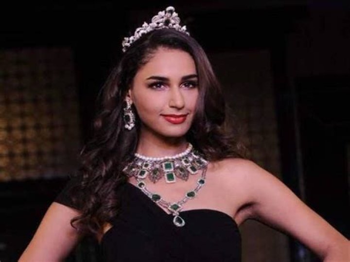 Hasleen Kaur Net Worth