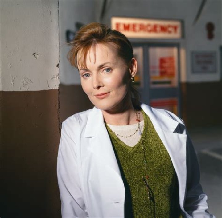 Laura Innes Laura Innes