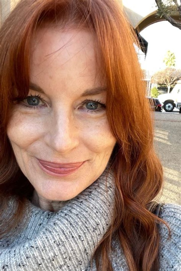Laura Leighton
