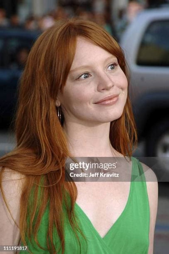 Lauren Ambrose