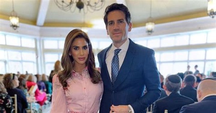 Lizzy Savetsky with husband Ira Savetsky