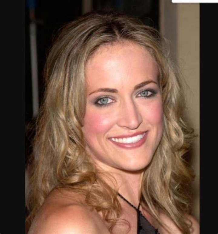 Lori Heuring Bra Size, Age, Weight, Height, Measurements