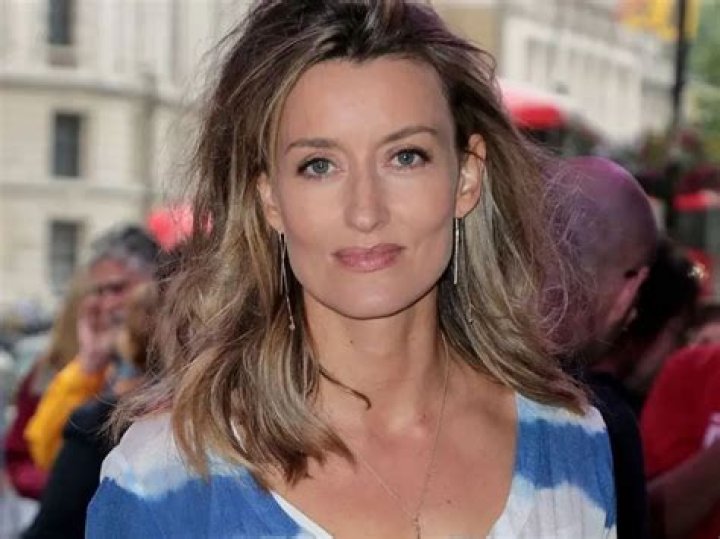 Natascha McElhone Bra Size, Age, Weight, Height, Measurements