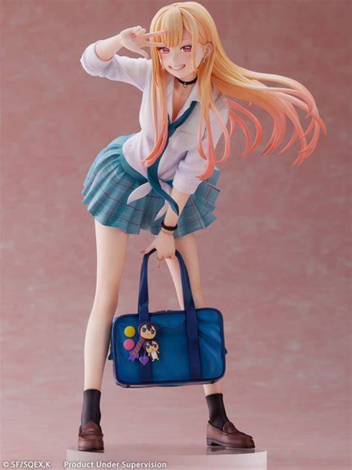 Pinkydoll Figure