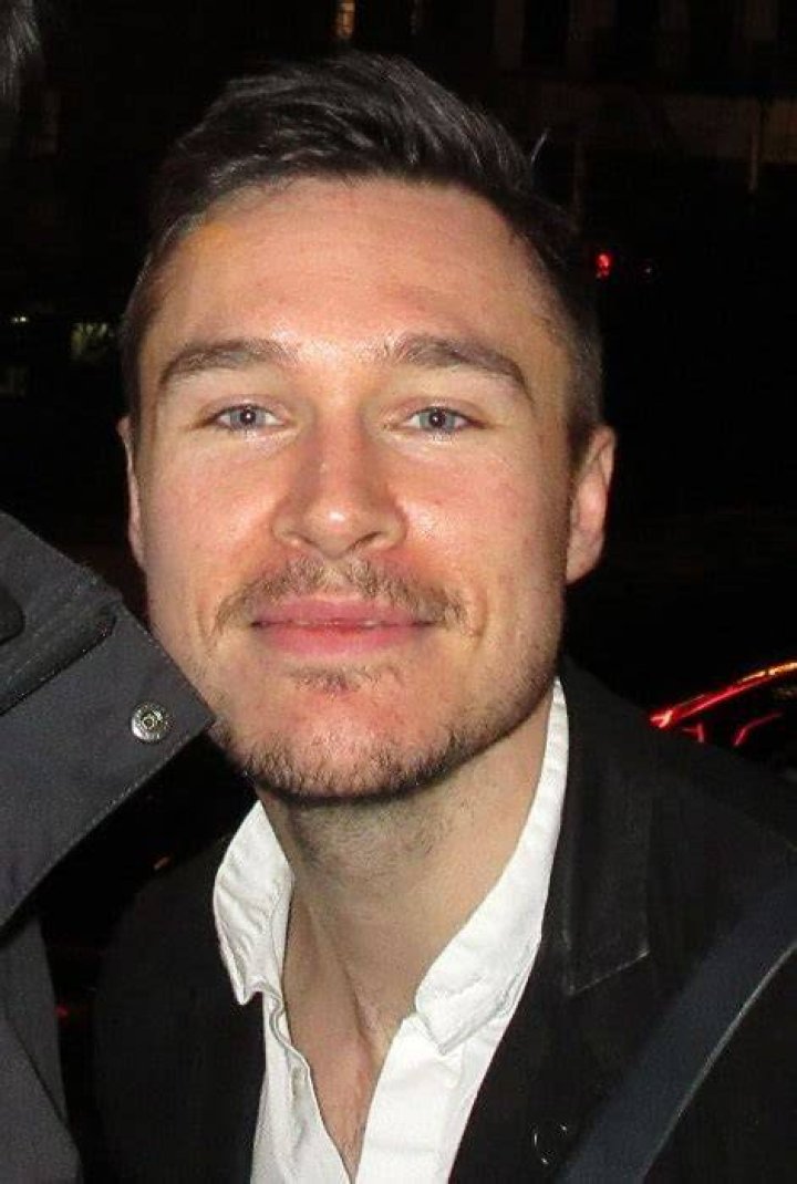 Sam Underwood Age, Weight, Height, Measurements