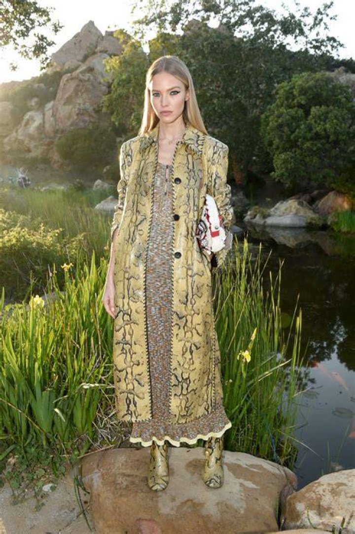 Sasha Luss Net Worth