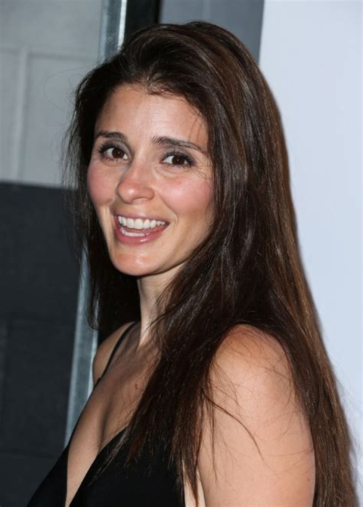 Shiri Appleby