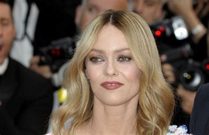 Vanessa Paradis Biography