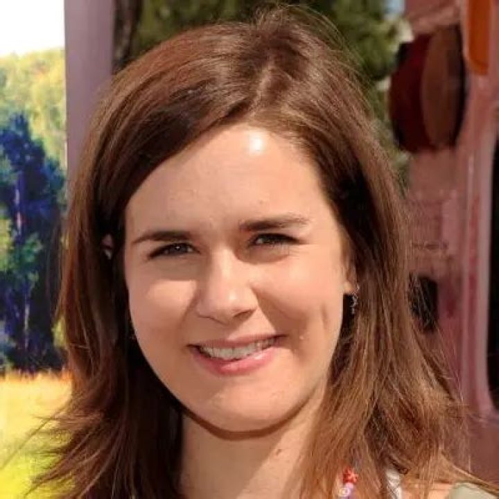Zoe Jarman Net Worth